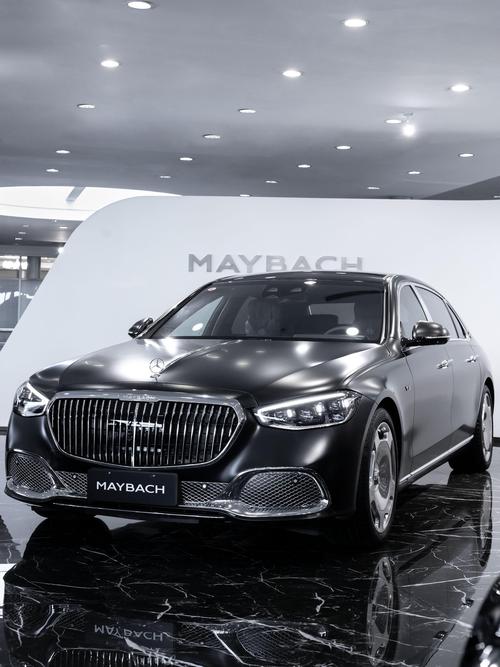 广州55岚图汽车的售后服务让用户无忧出行，迈巴赫未来的豪华车趋势