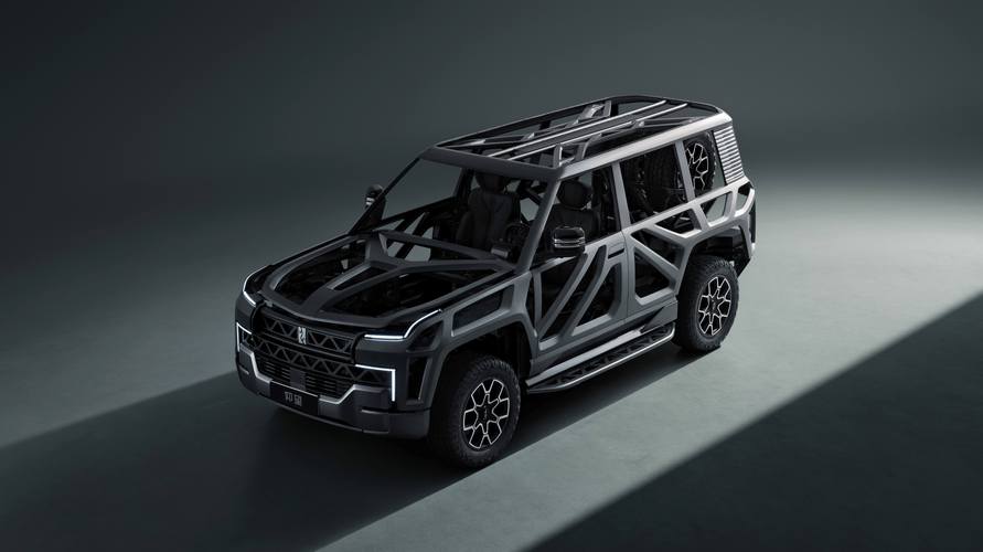 广州55仰望U8硬派越野的科技魅力，国能汽车对传统燃油车市场的冲击